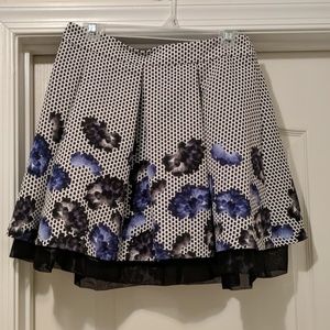 Express mini skirt
